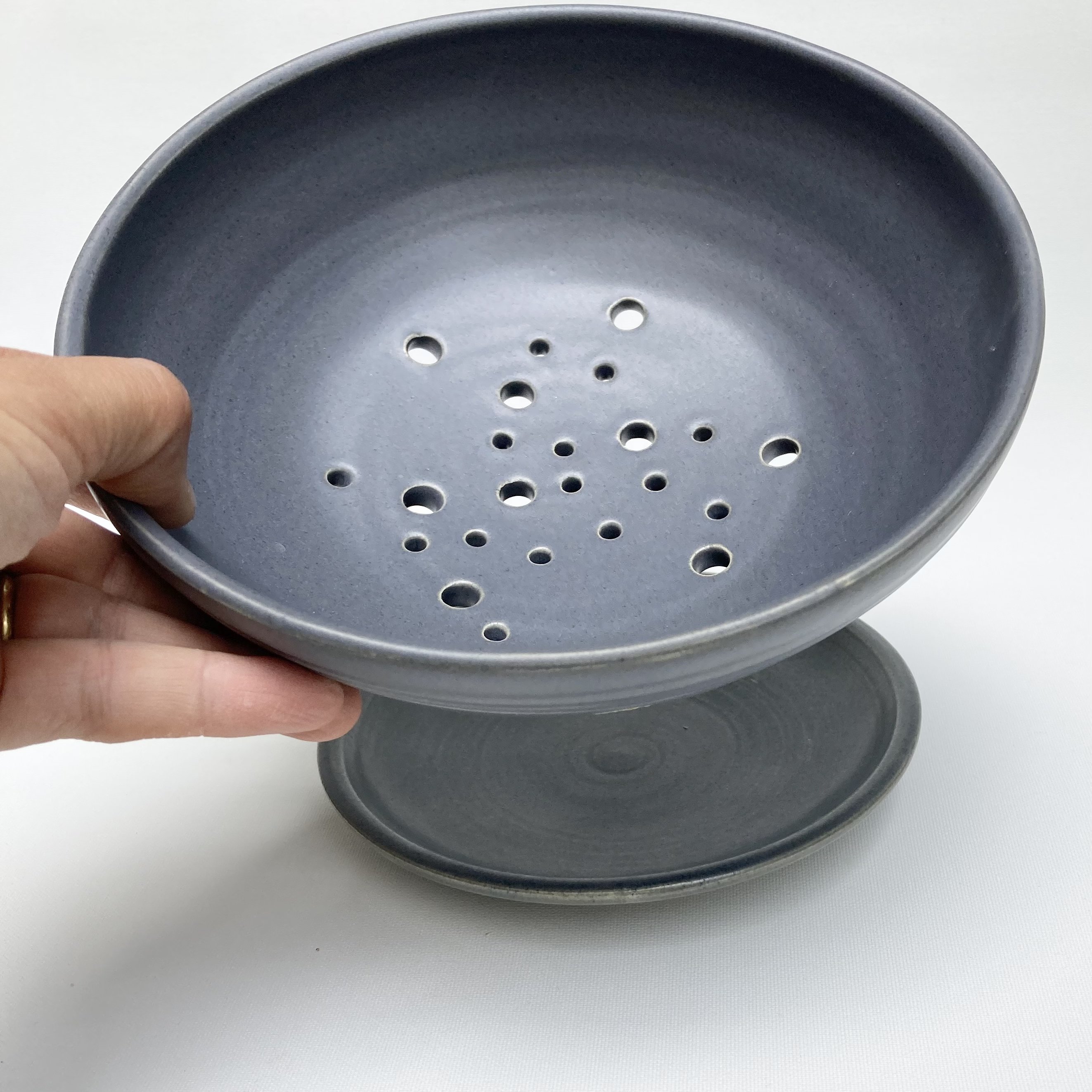 Obstsieb Kollektion Bon Jour mit Teller zum Abtropfen